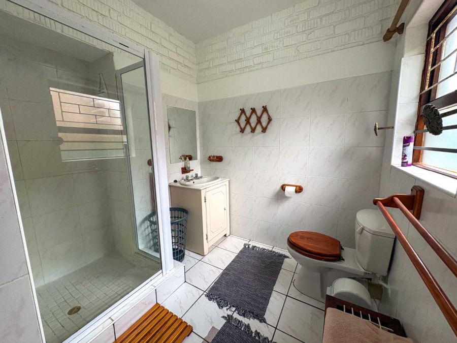4 Bedroom Property for Sale in Stilbaai Wes Western Cape